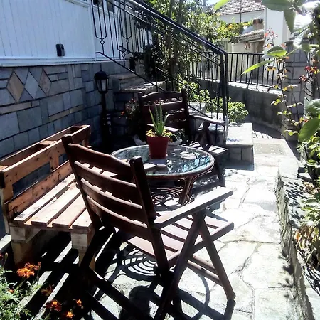 Tanias Apartament Siatista